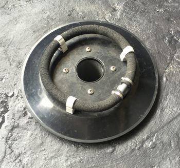 Vertical pond return drain with air ring
