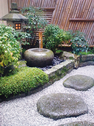 Modern Design Of Japanese Gardens, Small Japanese Gardens Images