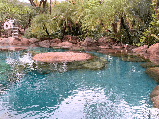 Semi-submerged cap rock