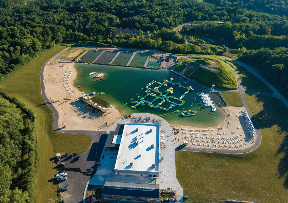 Naturally filtered waterpark